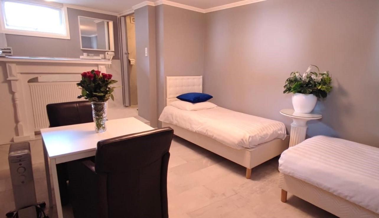 B&B Hotel Elselina Schiedam Esterno foto